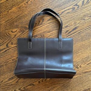 Wilsons Leather Women’s Rich Brown Shoulder Bag